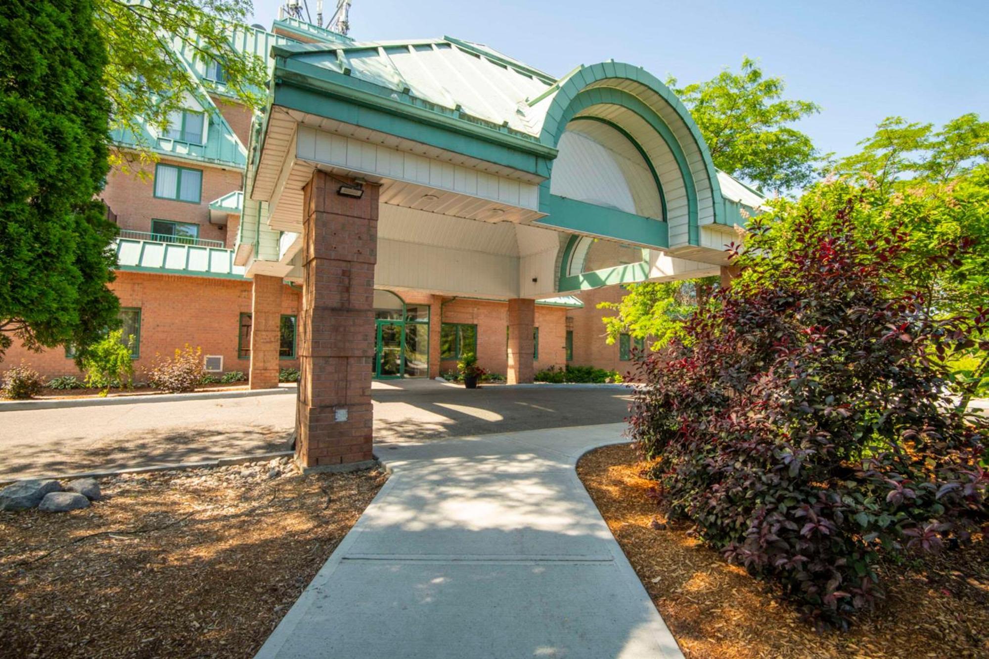 Chateau Cartier & Ascend Collection Hotel Gatineau